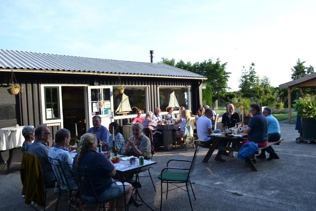 Lodge 61 Hotel Aan Het Water Medemblik Eksteriør bilde