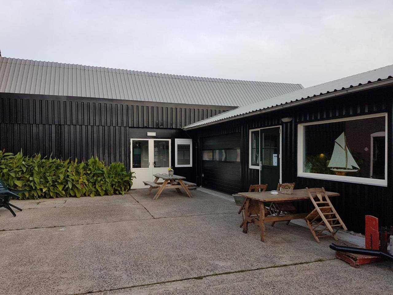 Lodge 61 Hotel Aan Het Water Medemblik Eksteriør bilde
